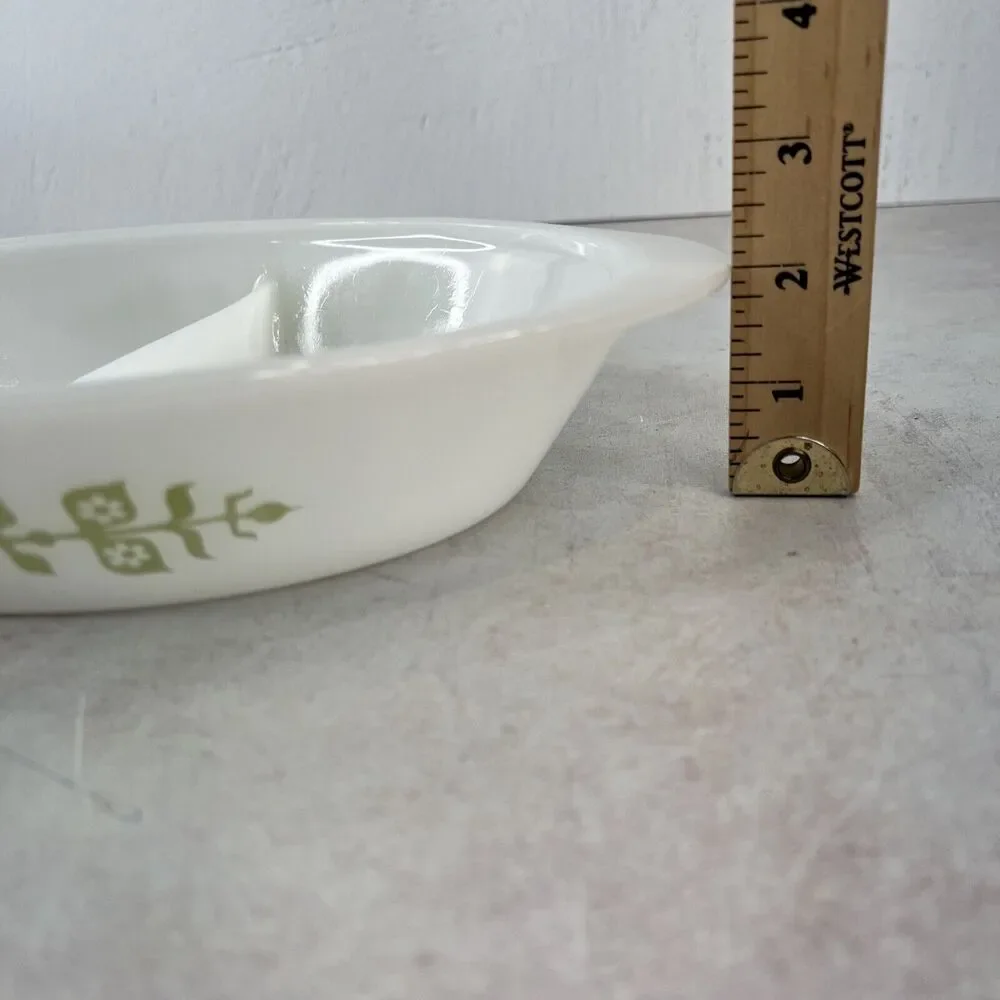 Vintage GlassBake Green Daisy Divided‎ Casserole Dish Milk Glass 12”